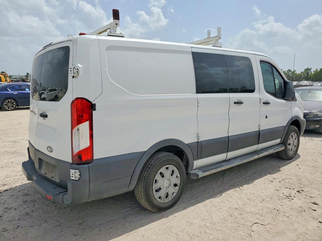 2015 FORD TRANSIT T-250 — снимка 3