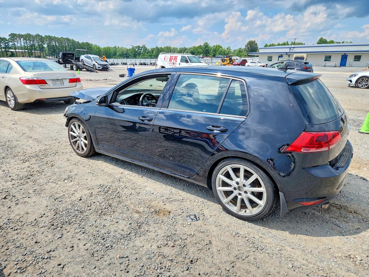 2015 VOLKSWAGEN GOLF — снимка 2