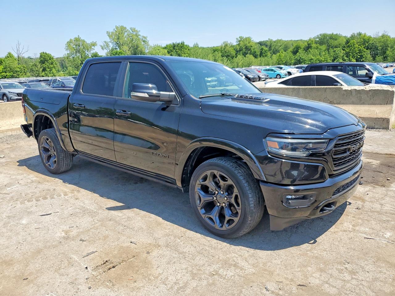 2021 RAM 1500 LIMITED — снимка 4