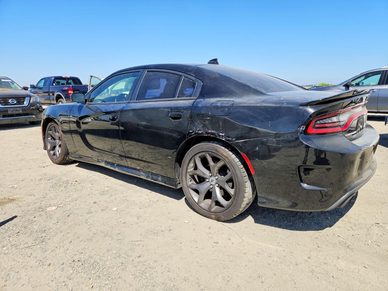 2019 DODGE CHARGER R/T — снимка 2