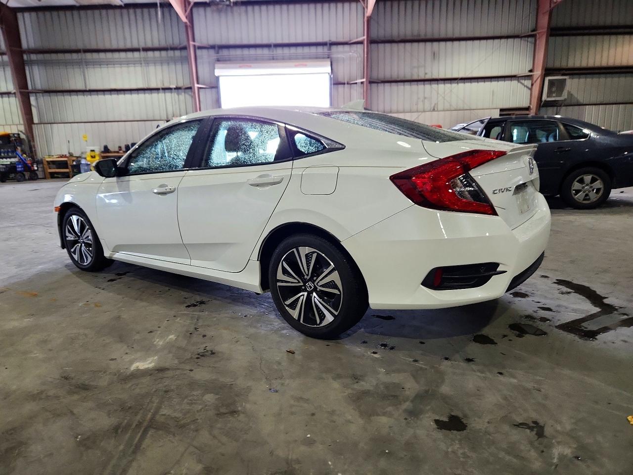 2018 HONDA CIVIC EXL — снимка 2