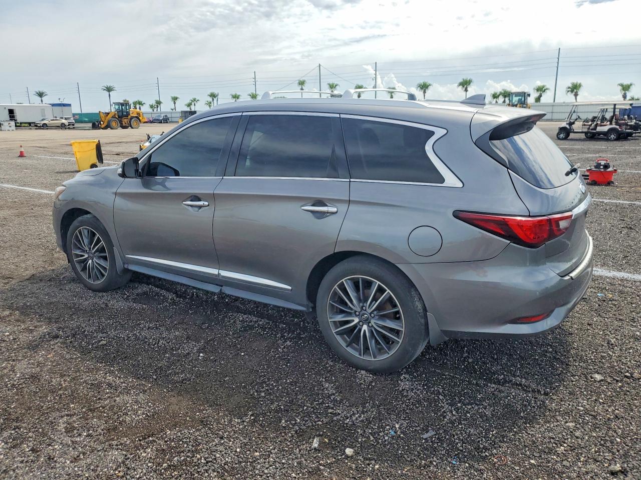2020 INFINITI QX60 LUXE — снимка 2
