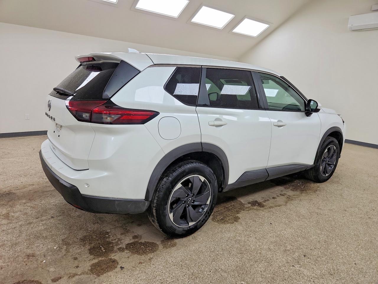 2025 NISSAN ROGUE SV — снимка 3