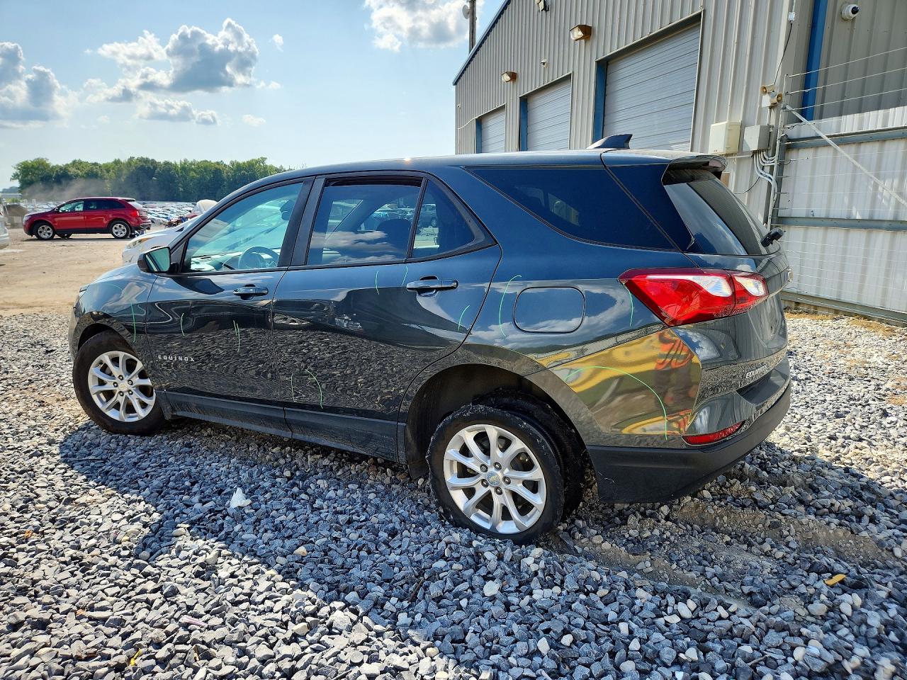 2020 CHEVROLET EQUINOX LS — снимка 2
