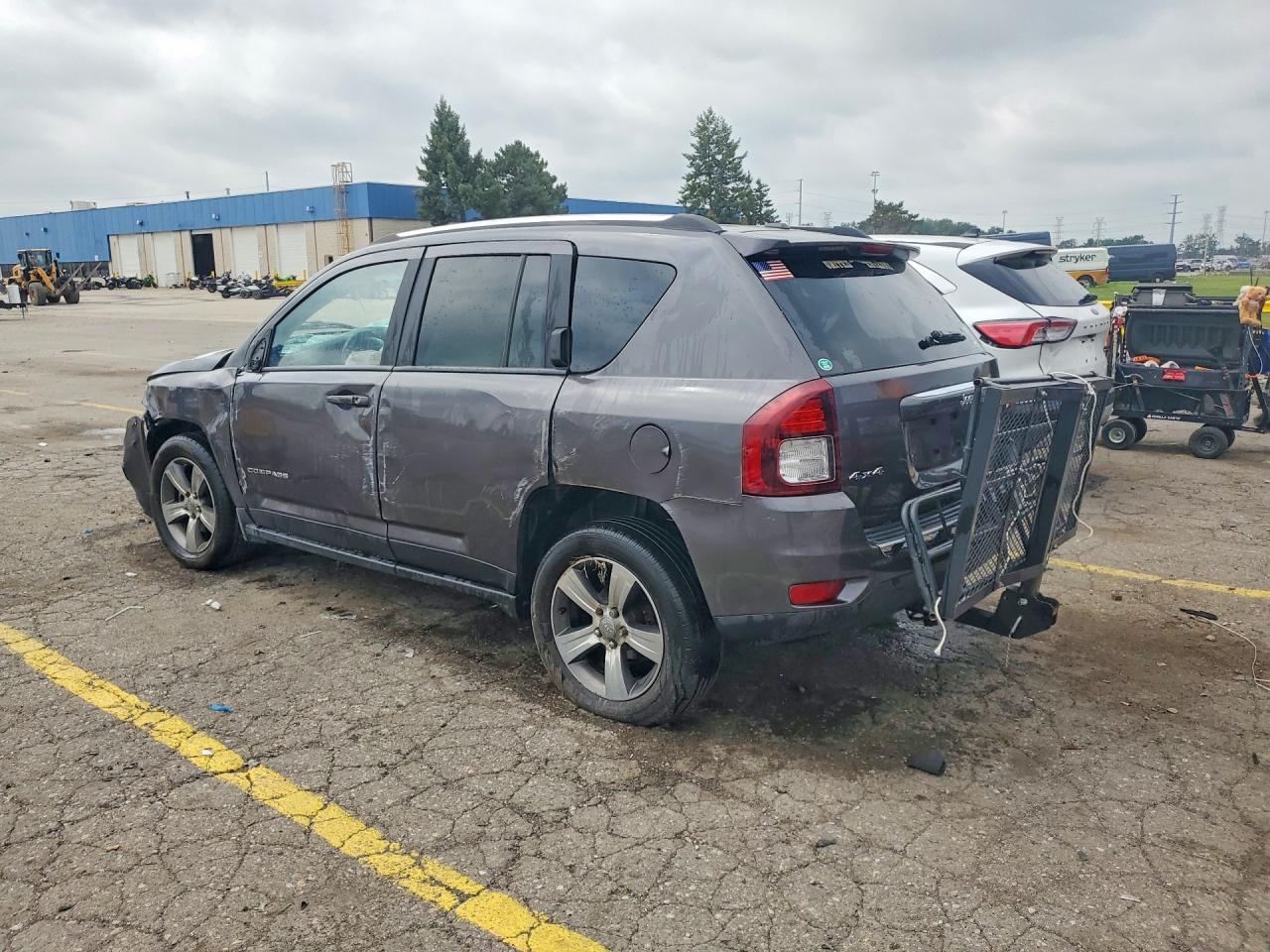 2017 JEEP COMPASS LATITUDE — снимка 2