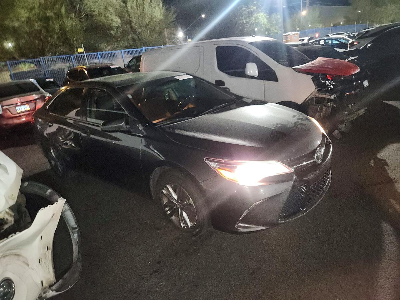 2017 TOYOTA CAMRY SE — снимка 4