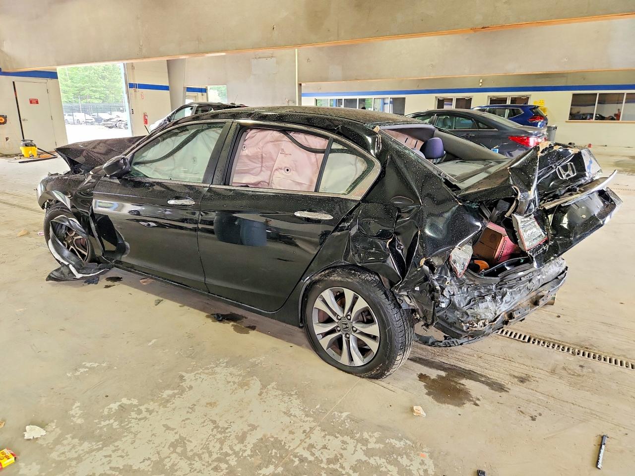 2015 HONDA ACCORD LX — снимка 2