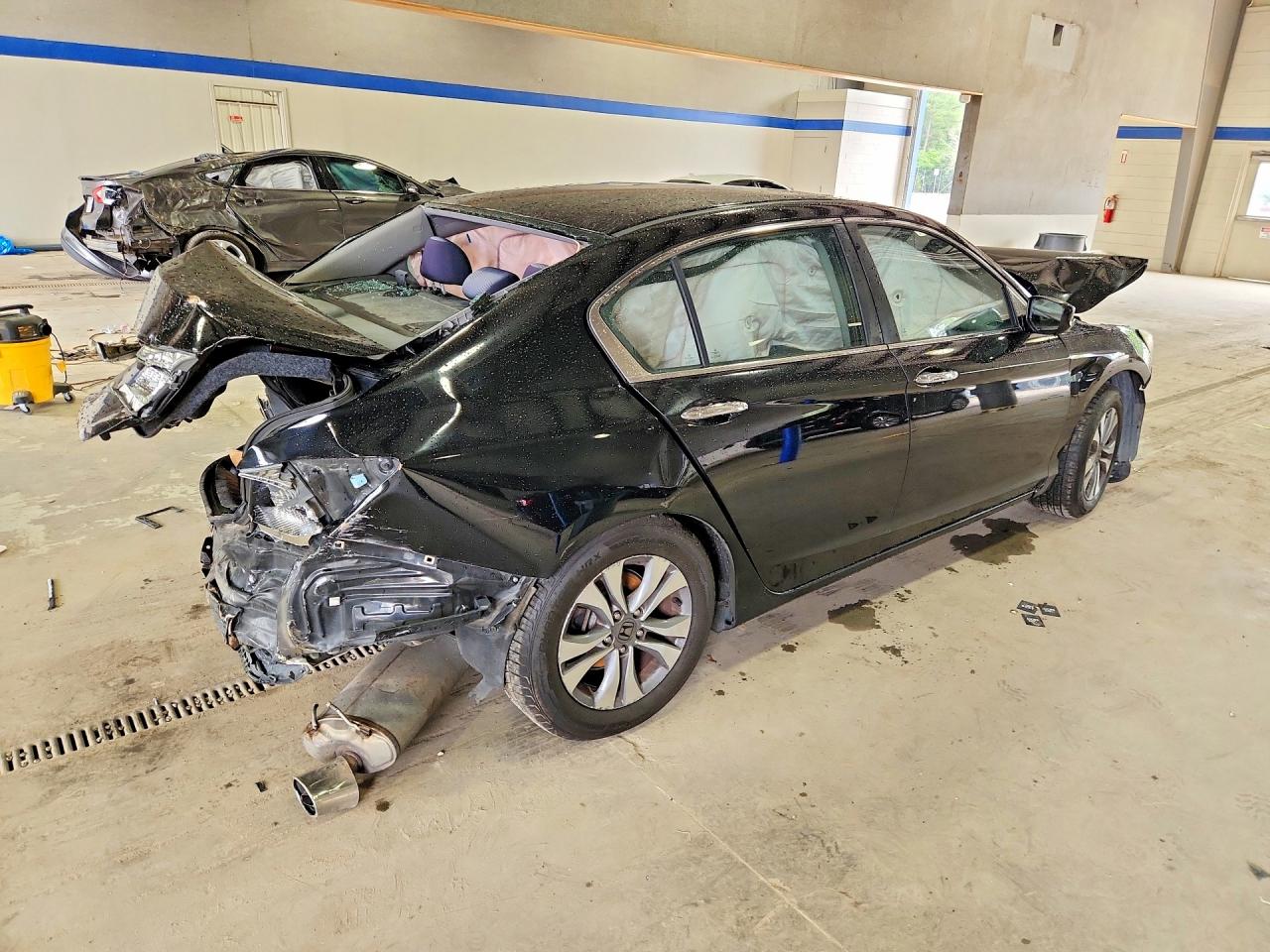 2015 HONDA ACCORD LX — снимка 3
