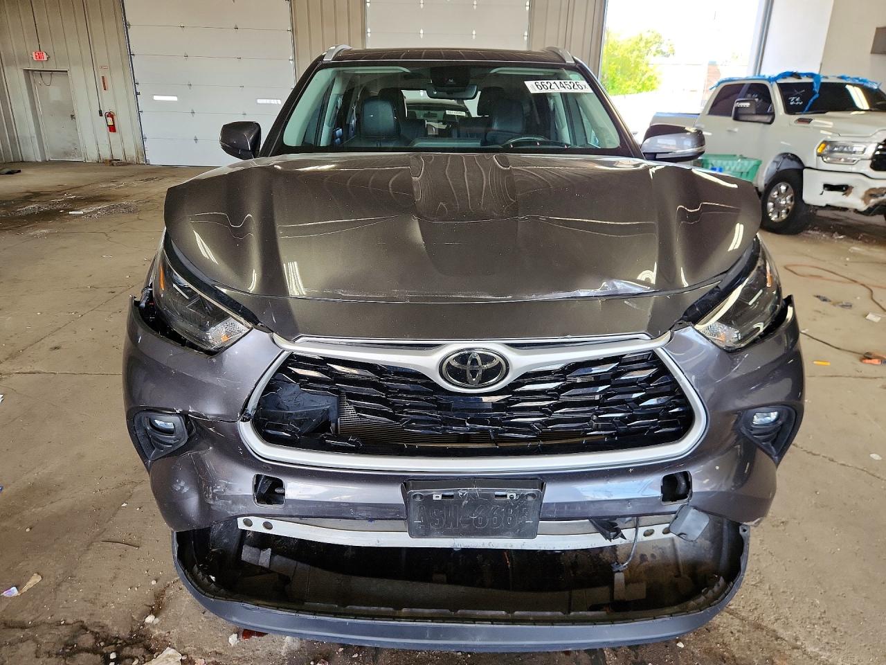 2023 TOYOTA HIGHLANDER XLE — снимка 5