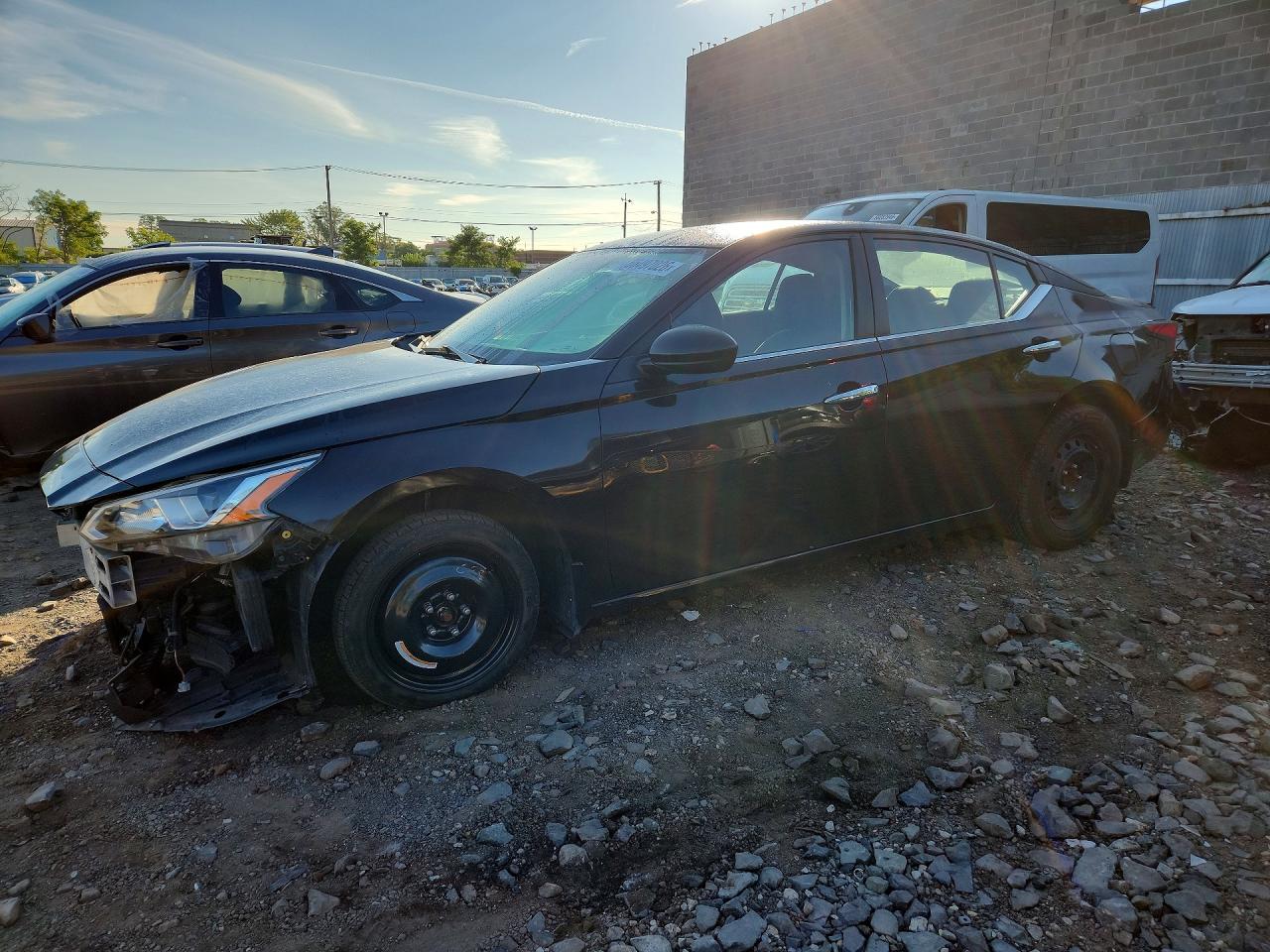 2019 NISSAN ALTIMA S