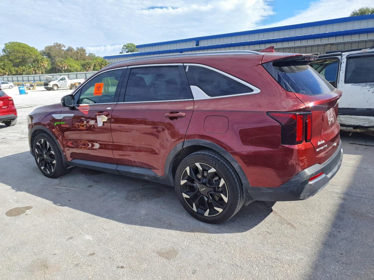 2024 KIA SORENTO EX — снимка 2