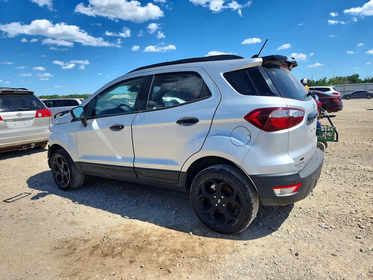 2022 FORD ECOSPORT SES — снимка 2