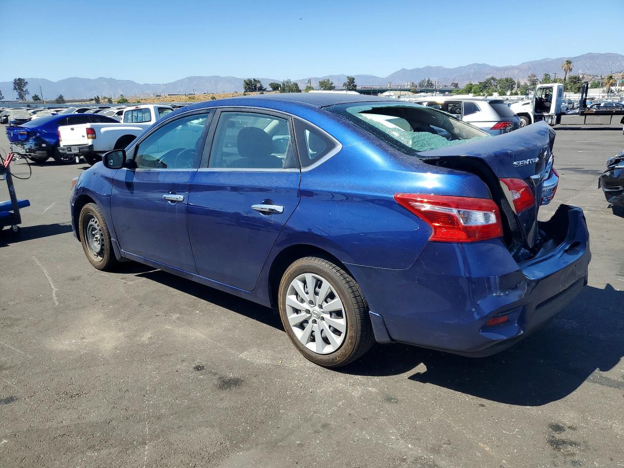 2019 NISSAN SENTRA S — снимка 2
