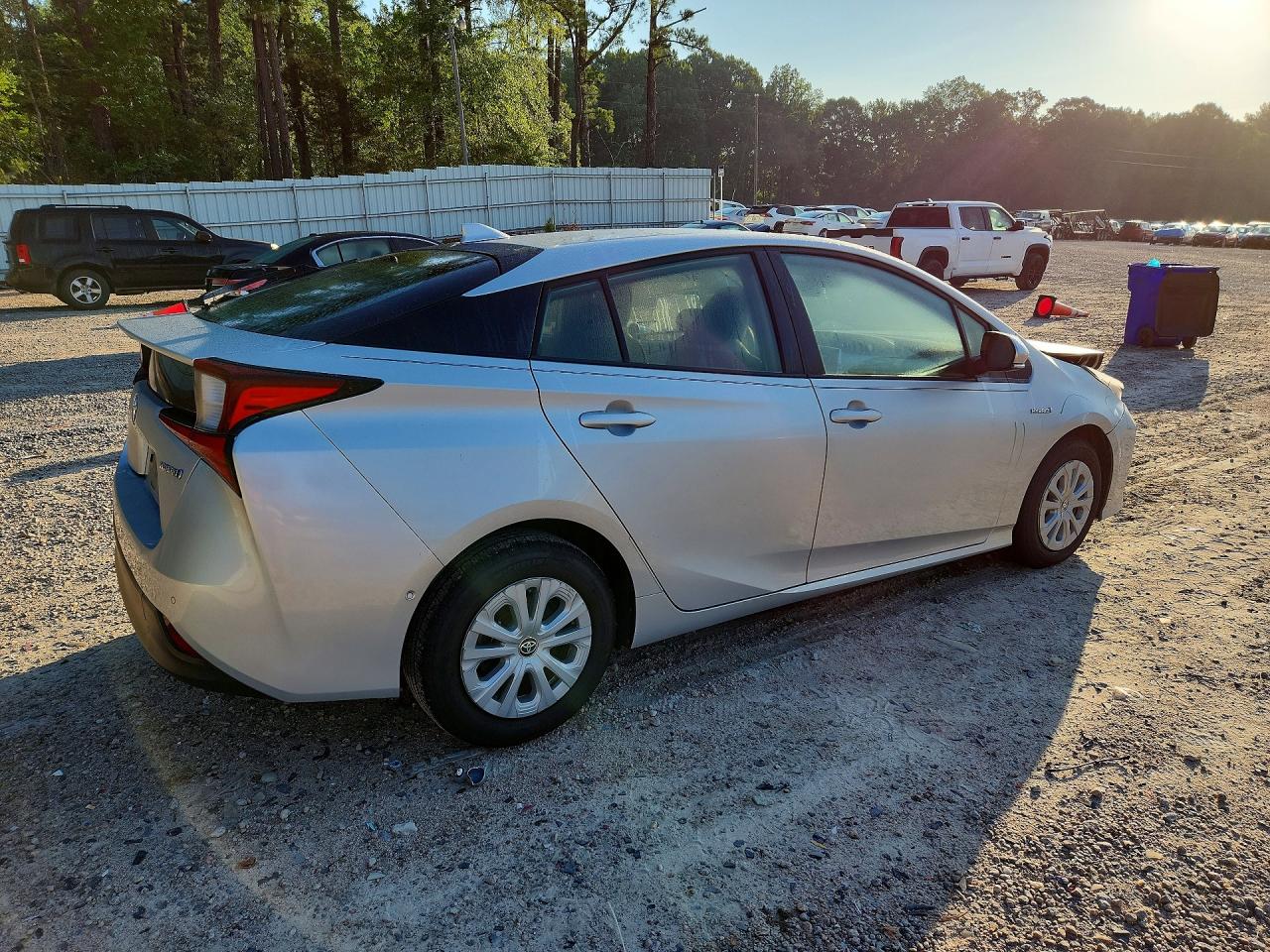 2019 TOYOTA PRIUS LE — снимка 3