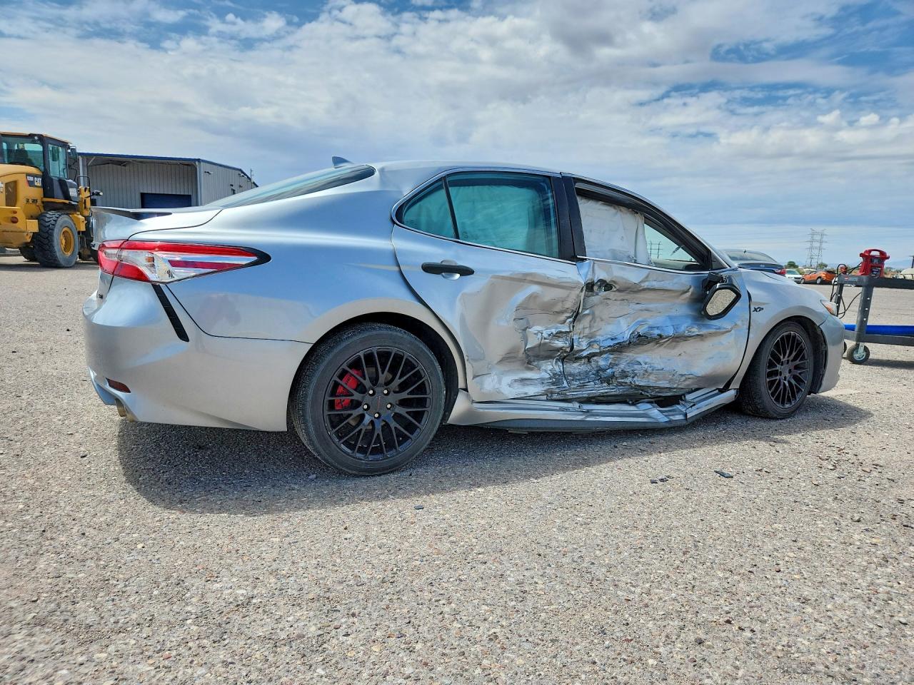 2020 TOYOTA CAMRY SE — снимка 3