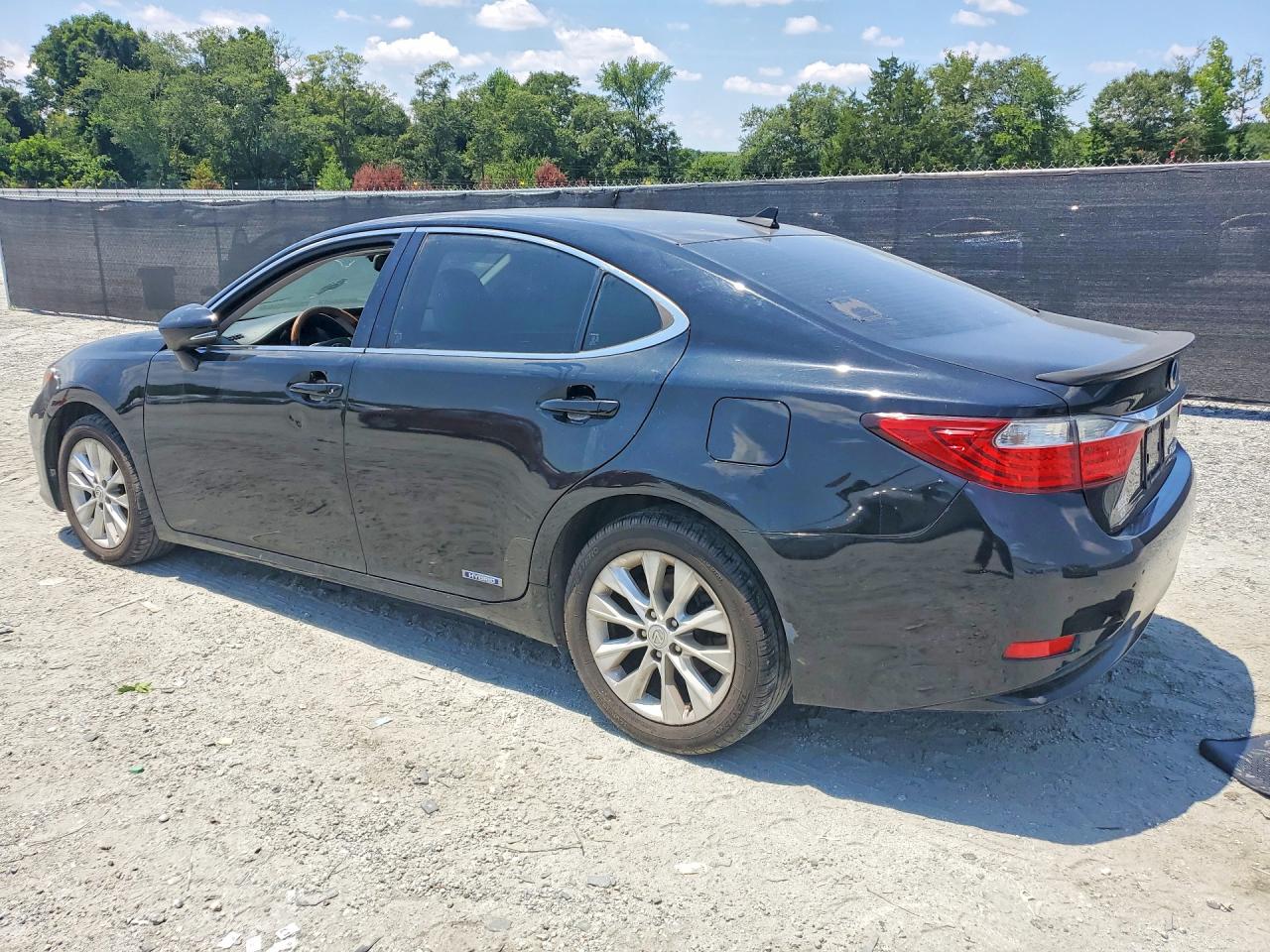 2013 LEXUS ES 300H — снимка 2
