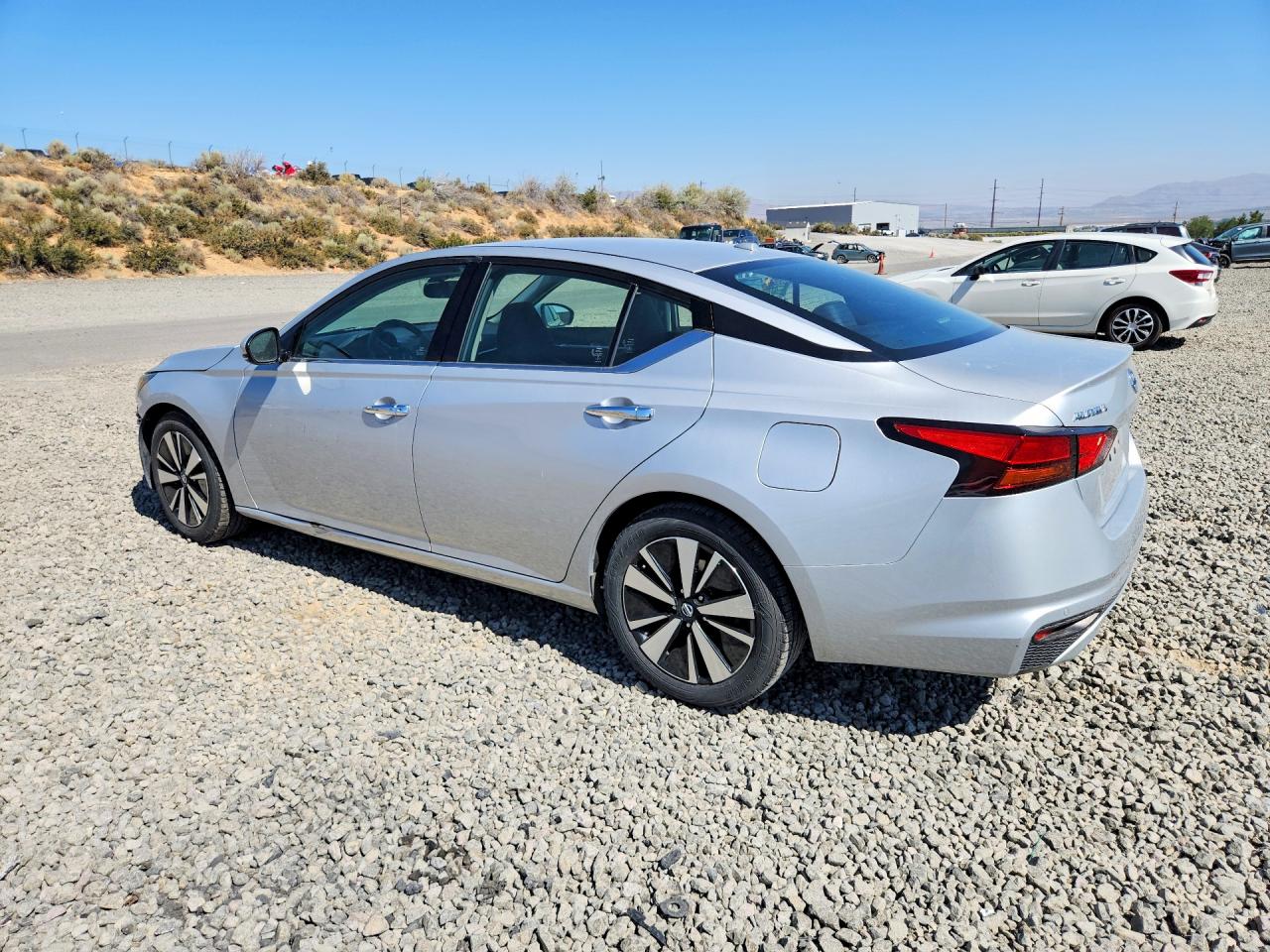 2020 NISSAN ALTIMA SL — снимка 2
