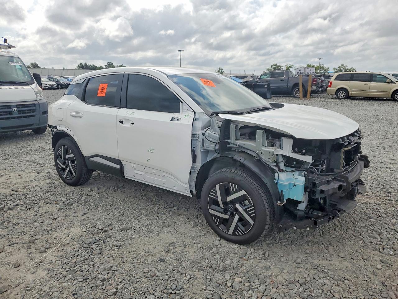 2025 NISSAN KICKS SV — снимка 4