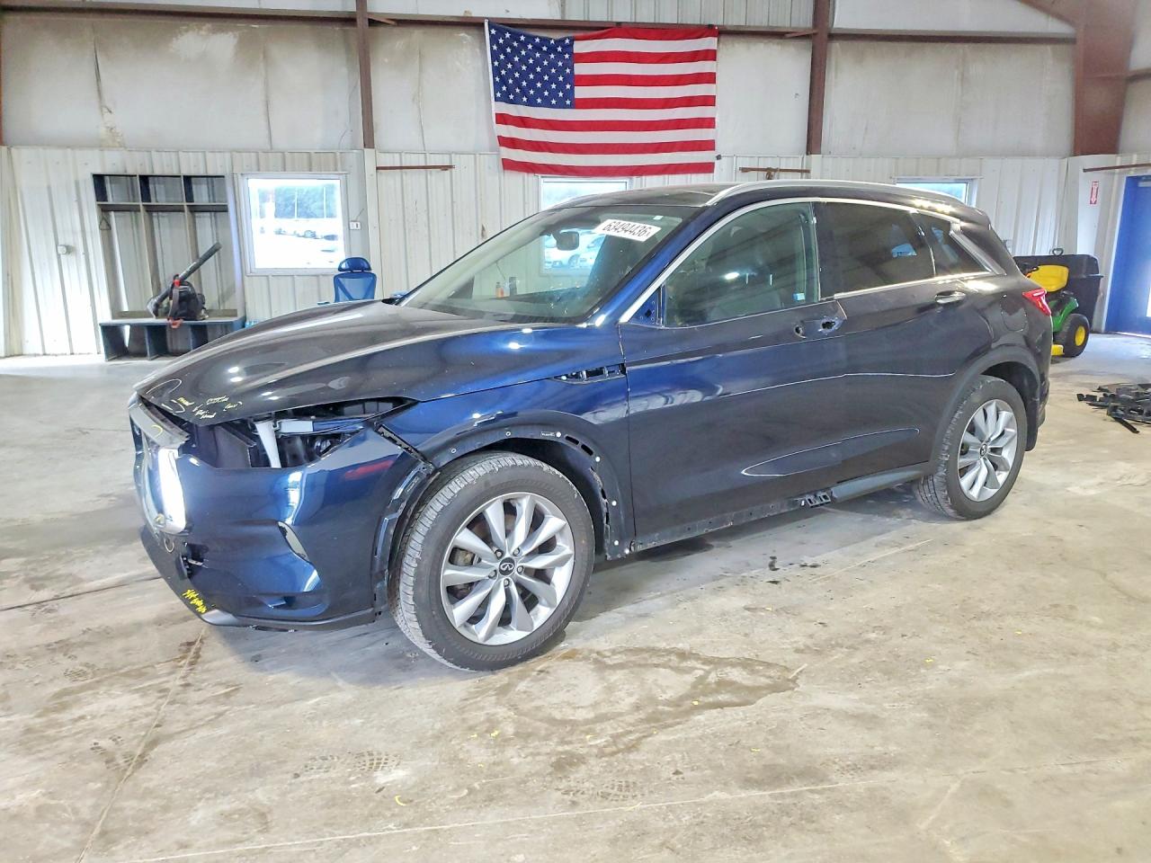 2021 INFINITI QX50 LUXE