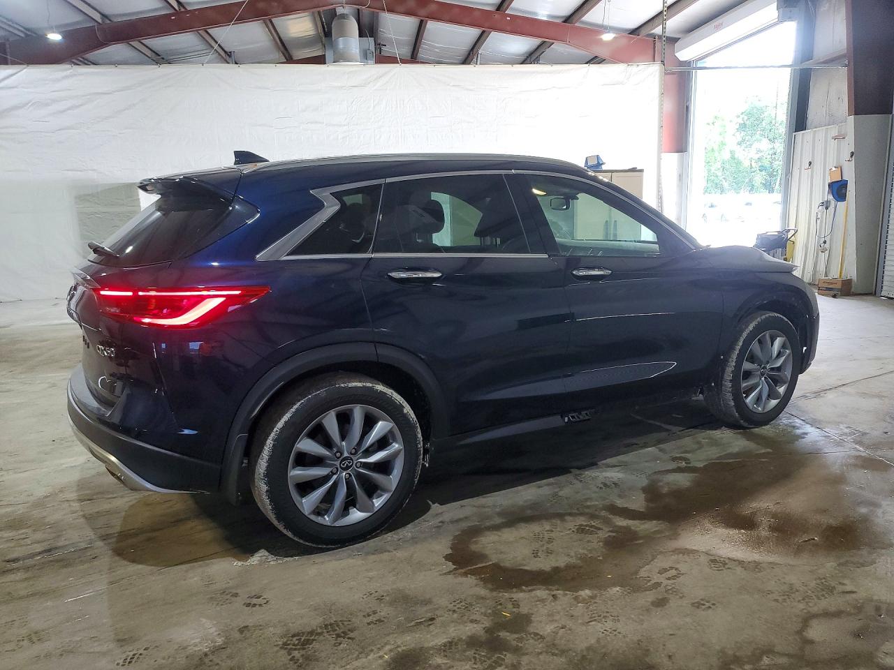 2021 INFINITI QX50 LUXE — снимка 3