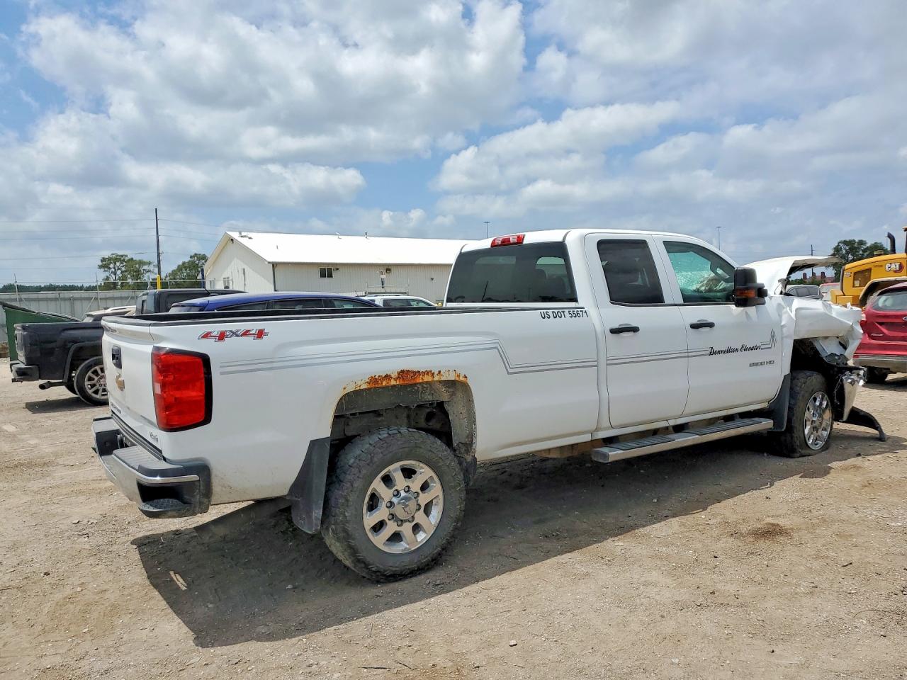 2015 CHEVROLET 2500 — снимка 3