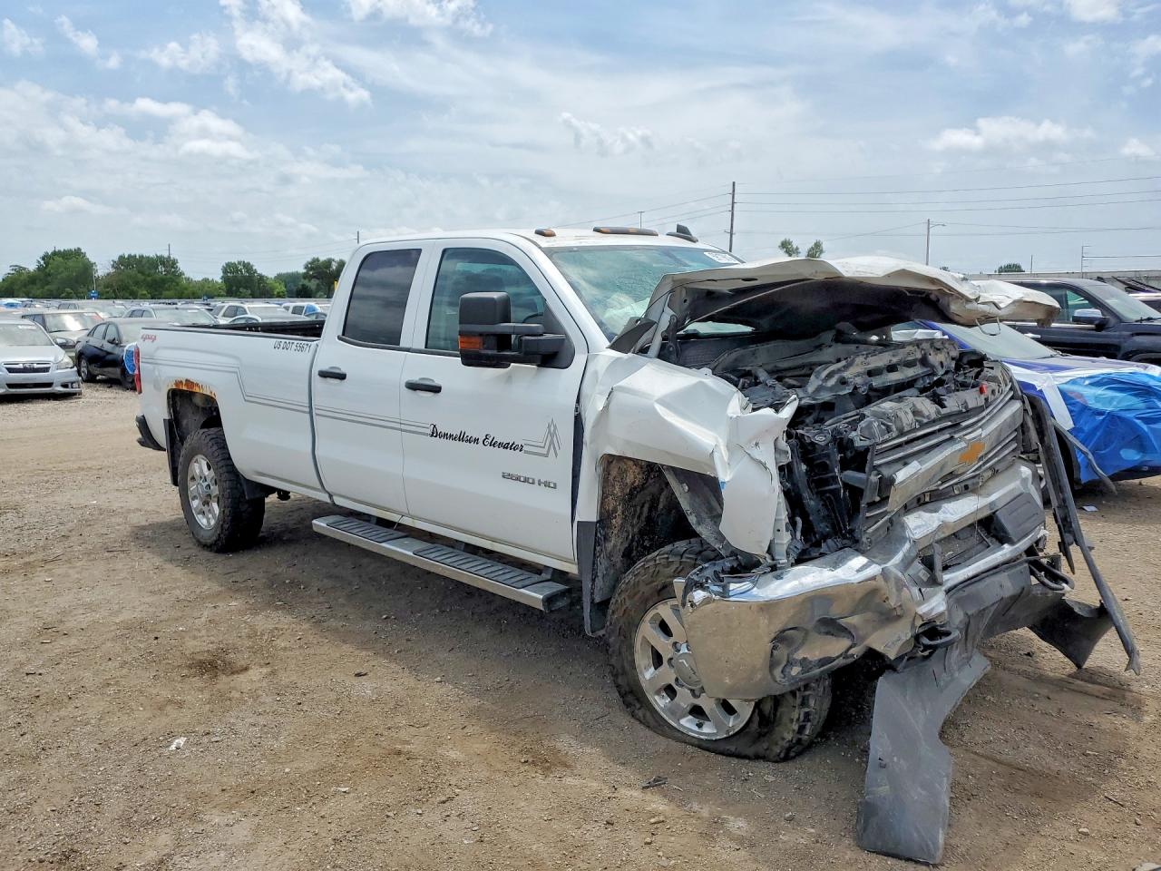 2015 CHEVROLET 2500 — снимка 4