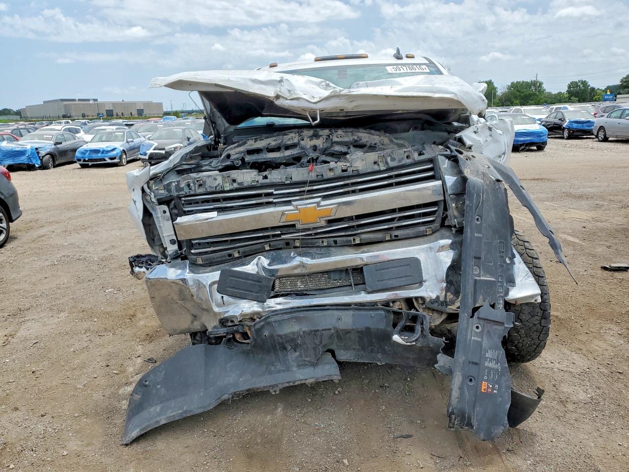 2015 CHEVROLET 2500 — снимка 5