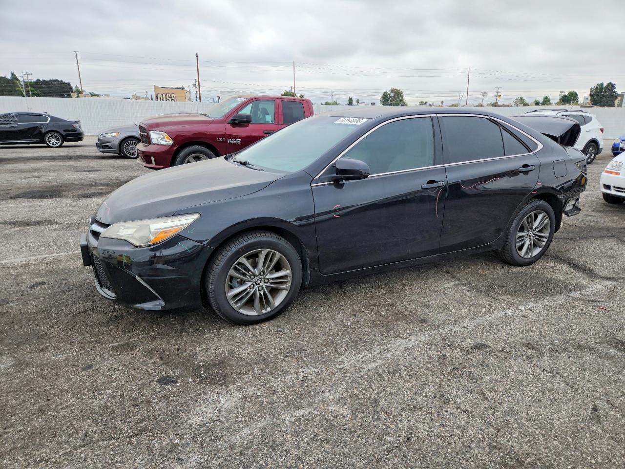 2015 TOYOTA CAMRY SE