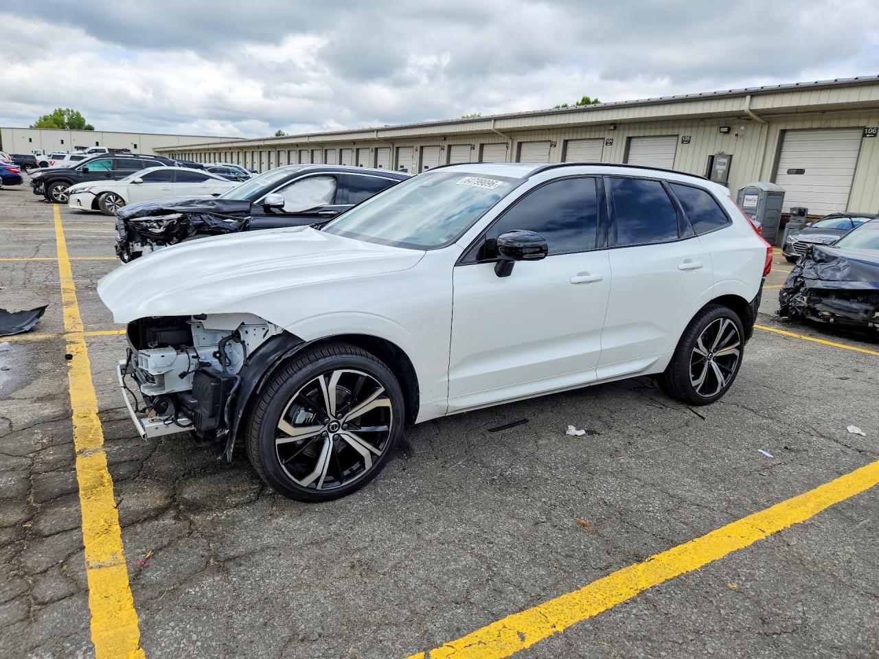 2025 VOLVO XC60 ULTRA