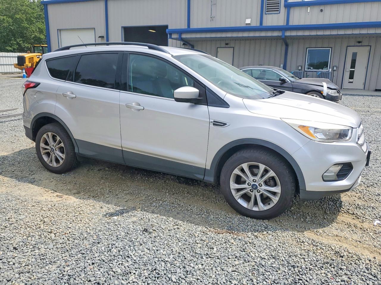 2018 FORD ESCAPE SE — снимка 4