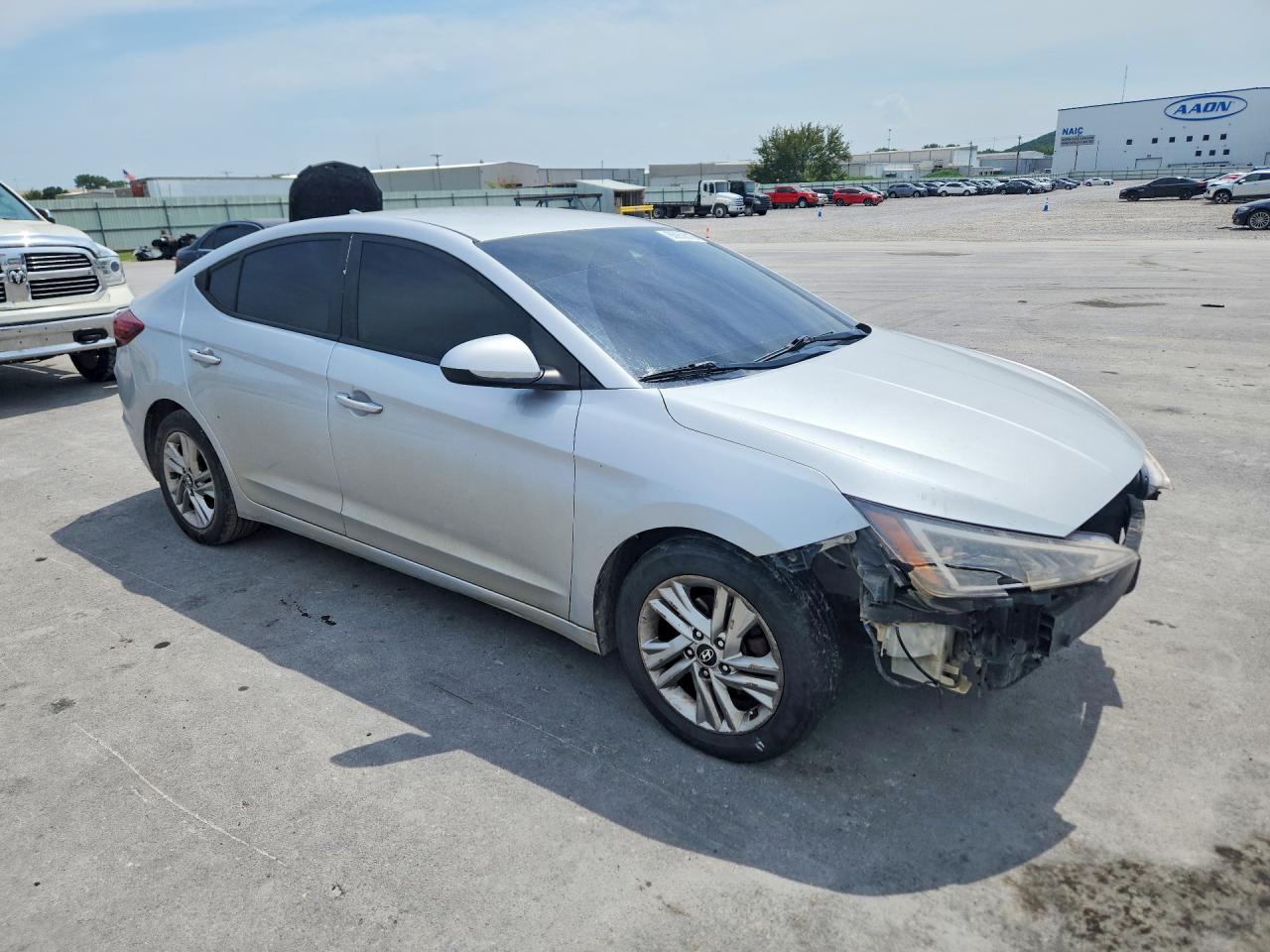 2019 HYUNDAI ELANTRA SEL — снимка 4