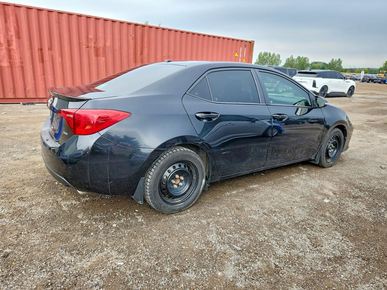 2017 TOYOTA COROLLA L — снимка 3