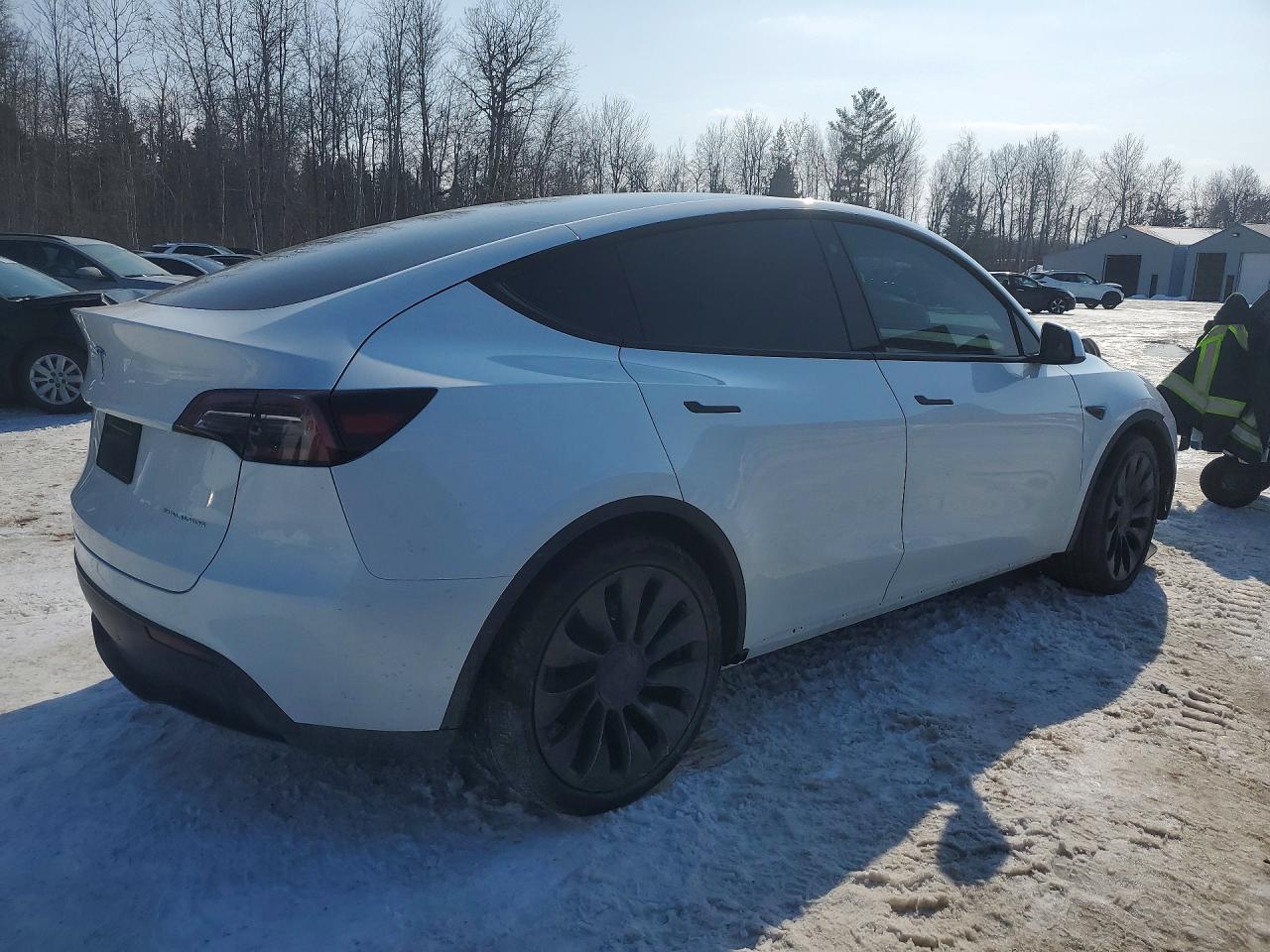 2023 TESLA MODEL Y — снимка 3