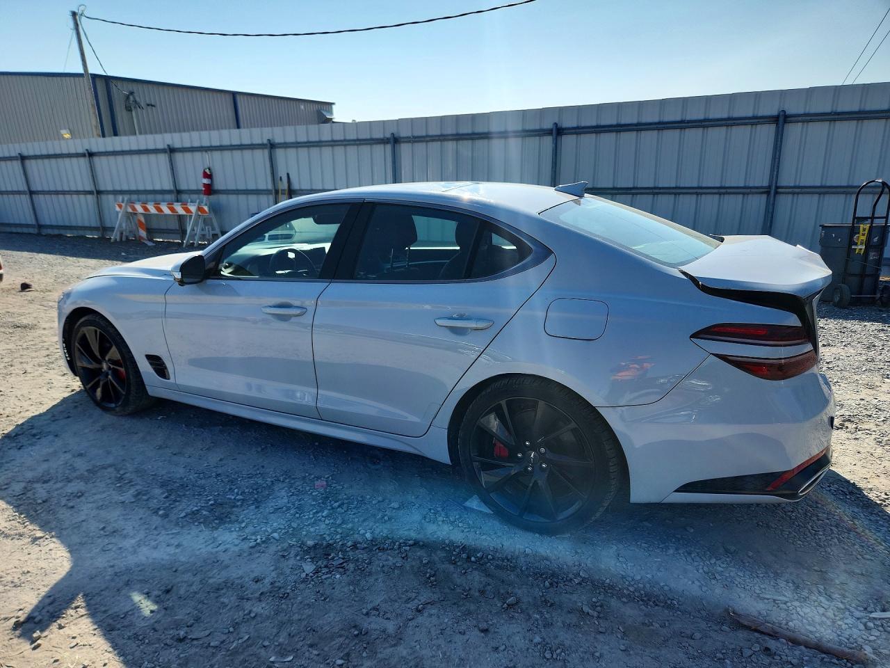 2023 GENESIS G70 3.3T STANDARD — снимка 2