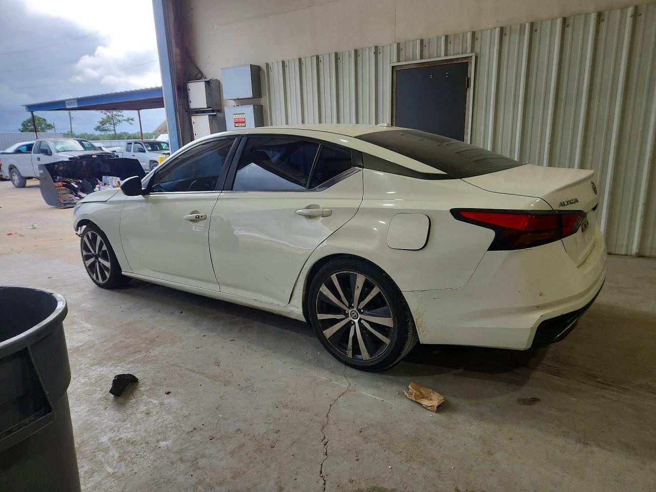 2019 NISSAN ALTIMA SR — снимка 2
