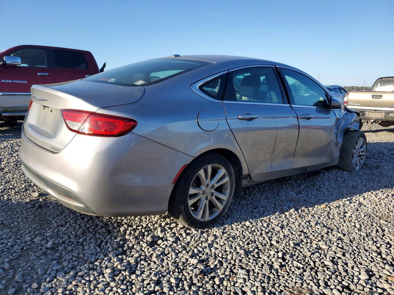 2016 CHRYSLER 200 LIMITED — снимка 3