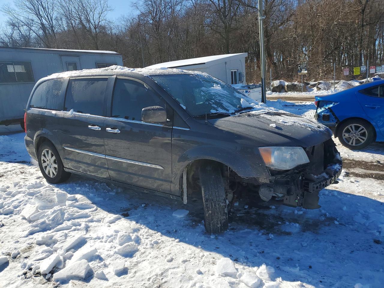 2016 CHRYSLER TOWN AND C — снимка 4