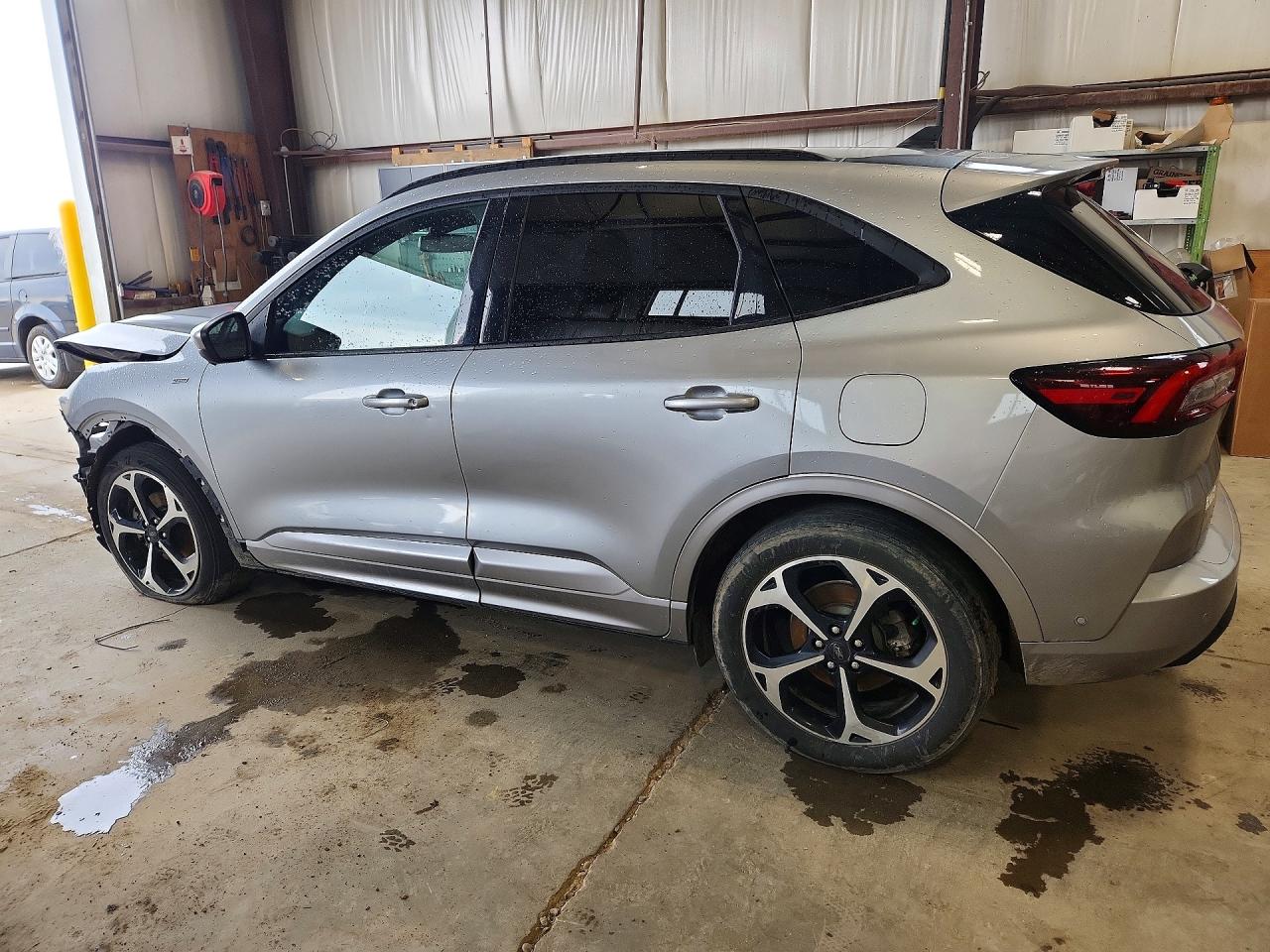 2023 FORD ESCAPE ST LINE ELITE — снимка 2