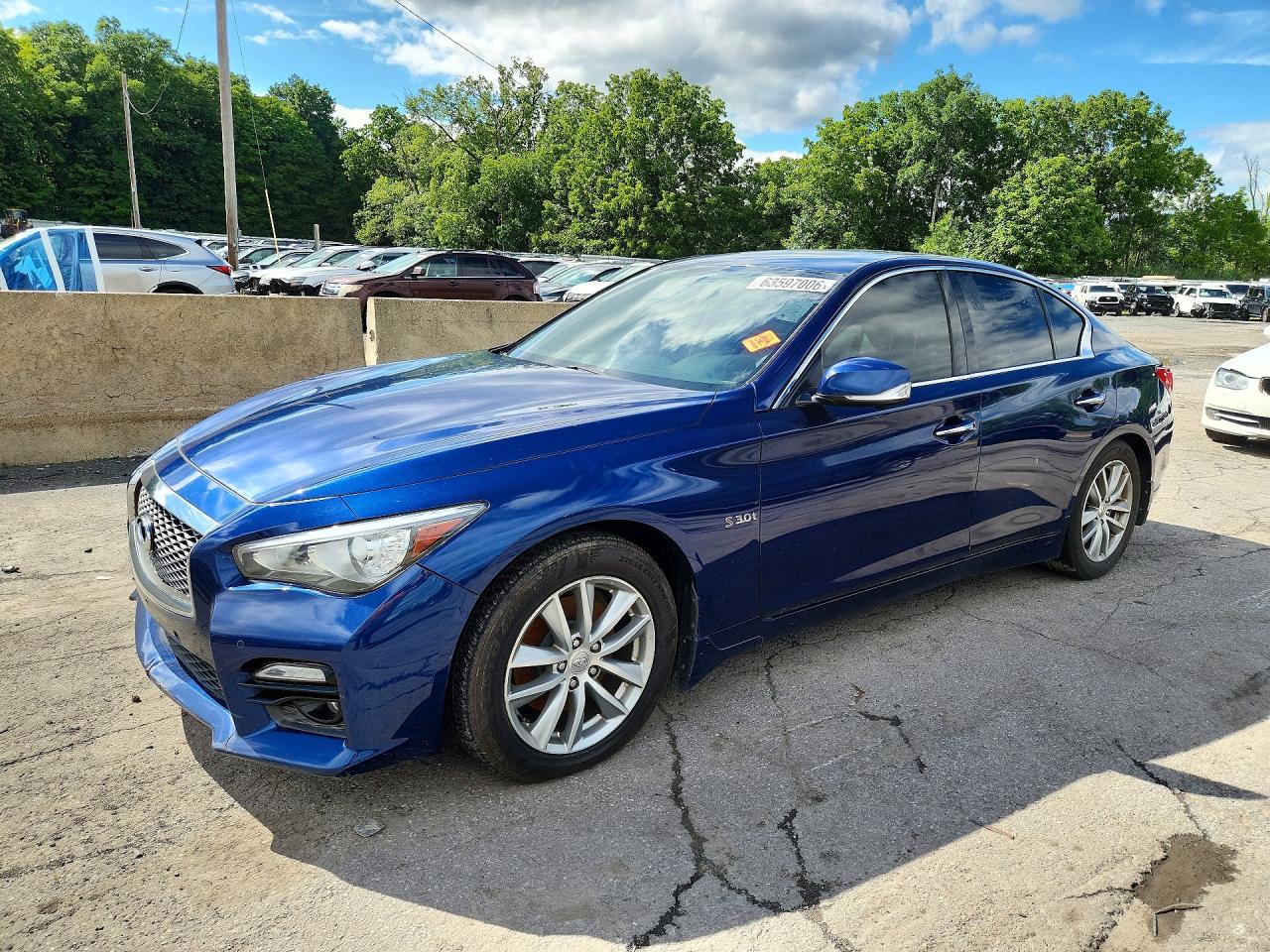 2016 INFINITI Q50 RED SPORT 400