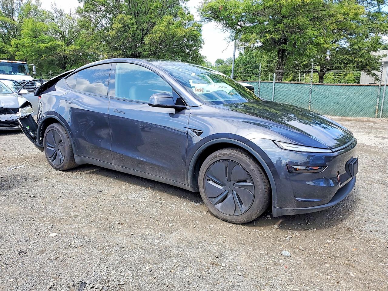 2026 TESLA MODEL Y — снимка 4