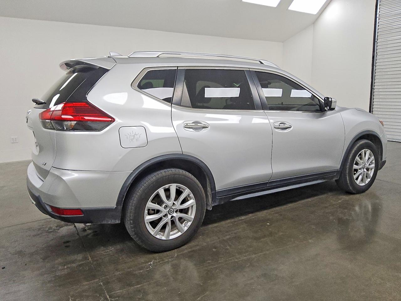 2017 NISSAN ROGUE SV — снимка 3