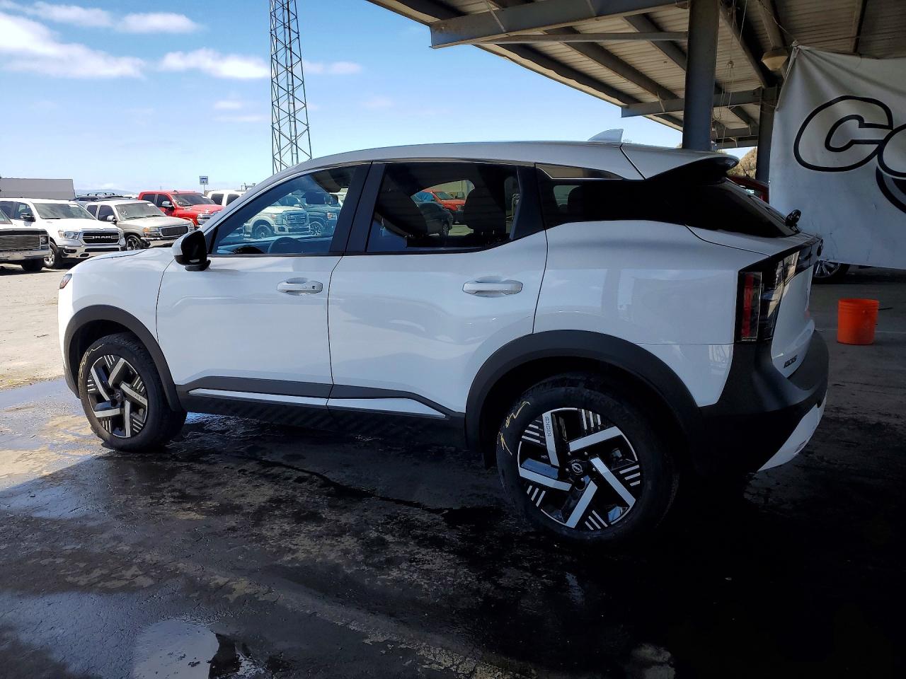2025 NISSAN KICKS SV — снимка 2