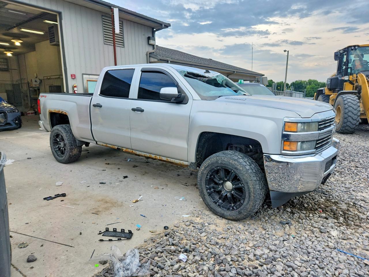2015 CHEVROLET 2500 — снимка 4