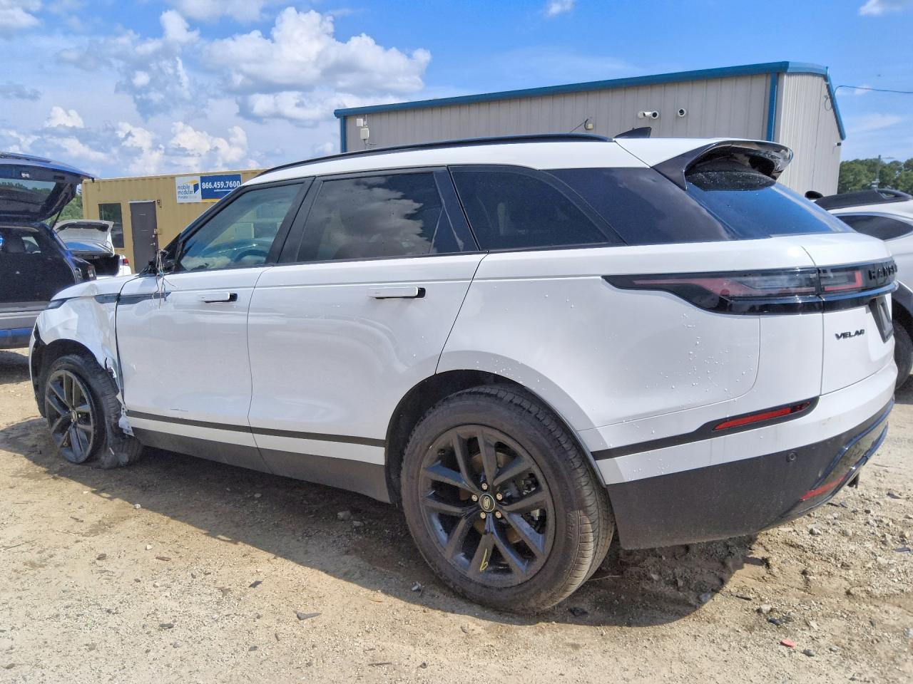 2024 LAND ROVER RANGE ROVER VELAR S — снимка 2