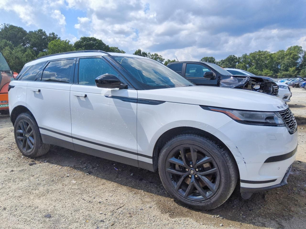 2024 LAND ROVER RANGE ROVER VELAR S — снимка 4
