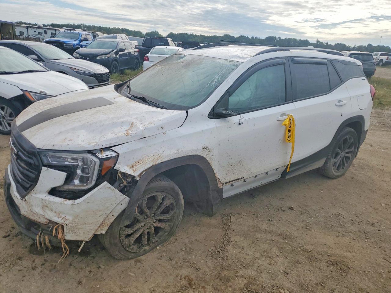 2022 GMC TERRAIN SLE