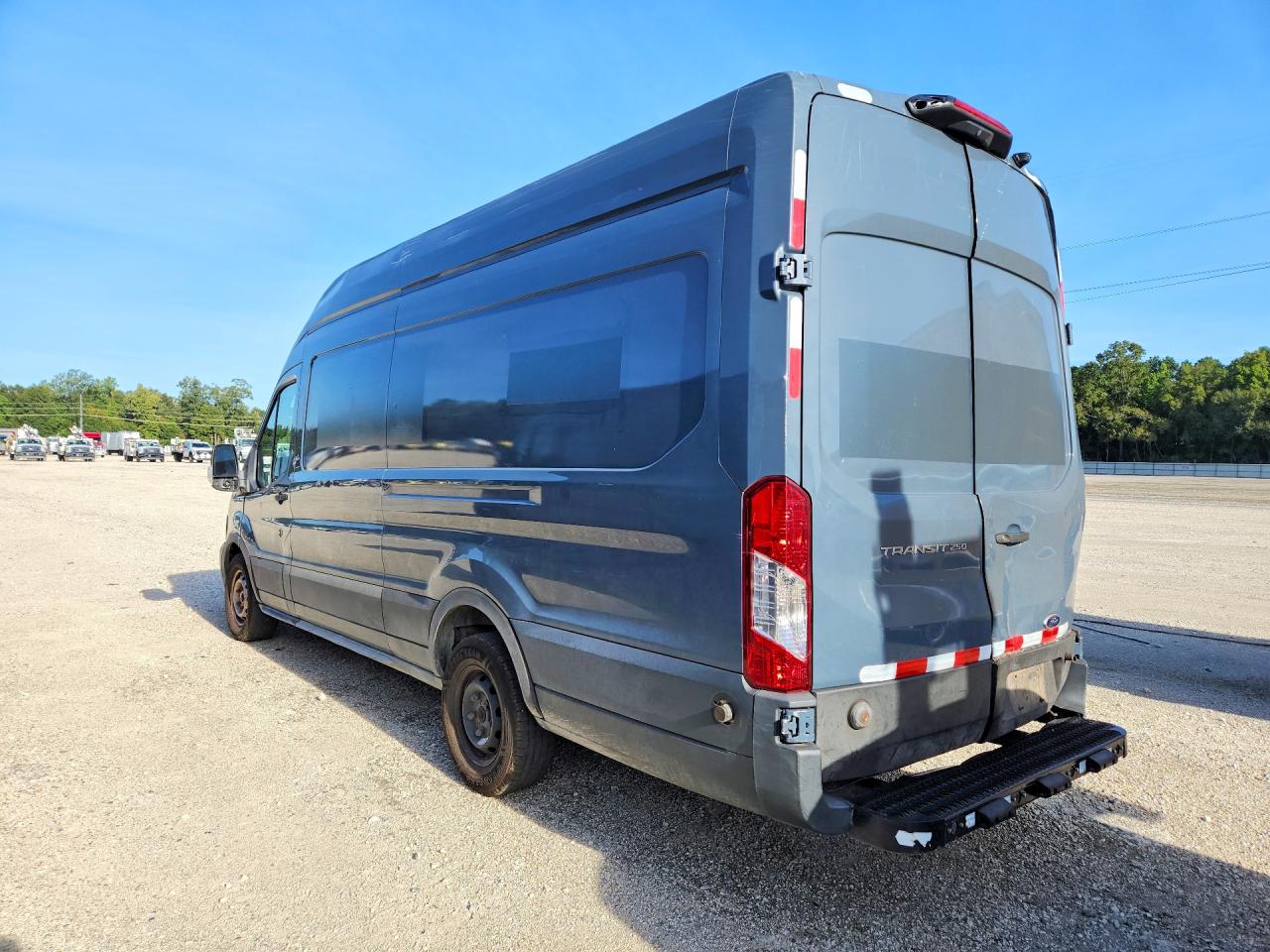 2020 FORD TRANSIT T-250 — снимка 2