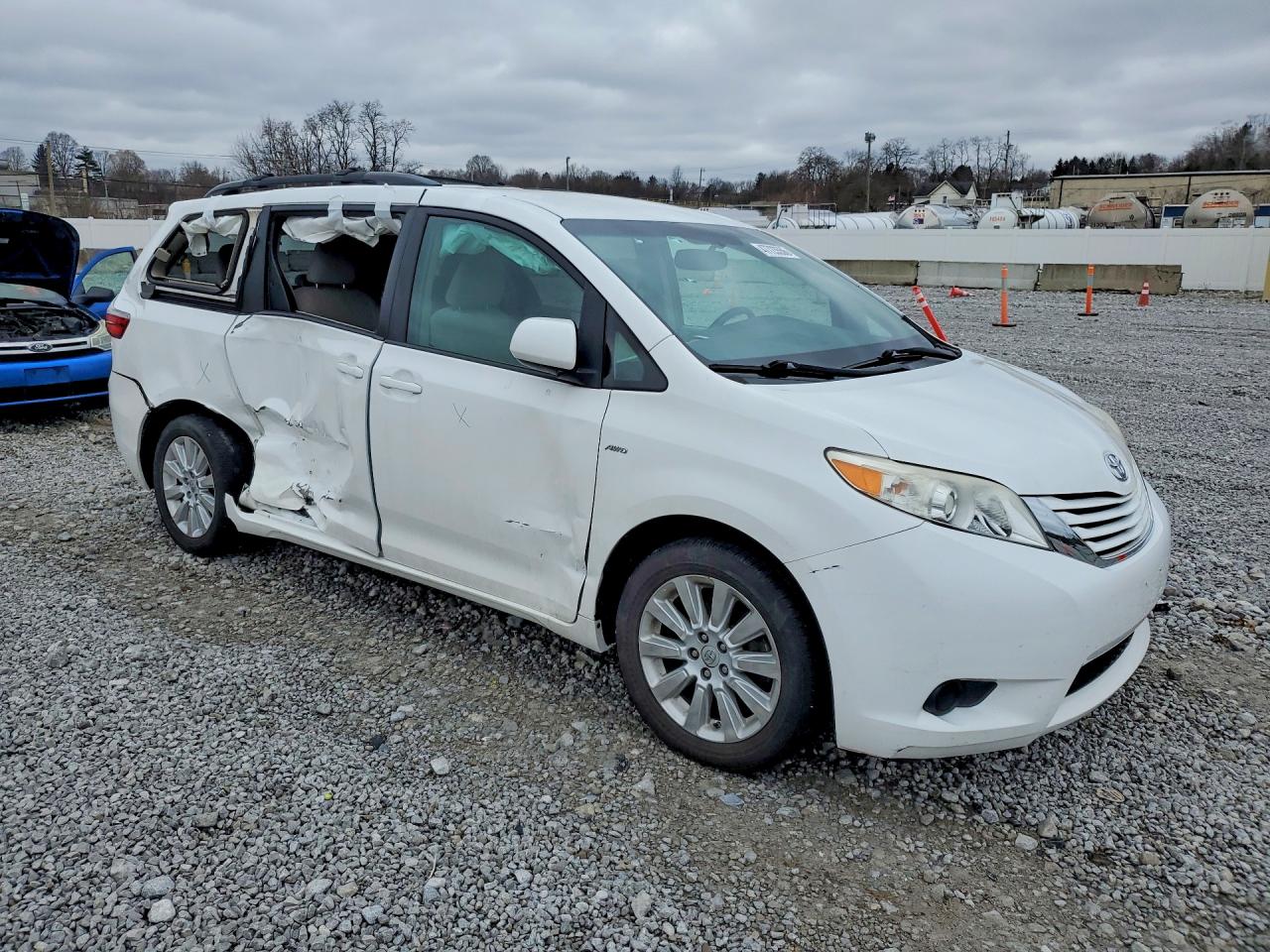 2016 TOYOTA SIENNA LE 7-PASSENGER — снимка 4