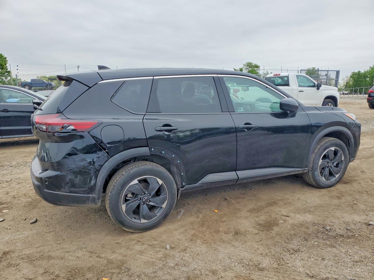 2025 NISSAN ROGUE SV — снимка 3