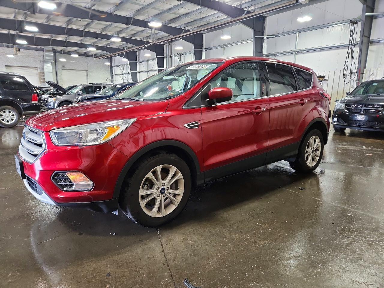 2019 FORD ESCAPE SE